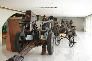 Mengenal Sejarah Perjuangan TNI di Museum Satria Mandala ...